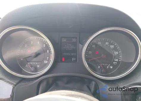 2013 Jeep Grand Cherokee Laredo z USA, uszkodzony, nr VIN 1C4RJFAG2DC505917